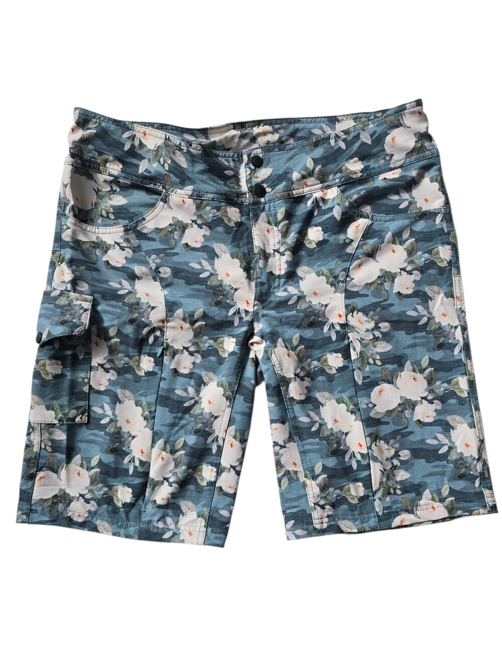 Shredly Women's MTB Shorts Size 14 MTBS200 biking outdoors EUC white Flowers